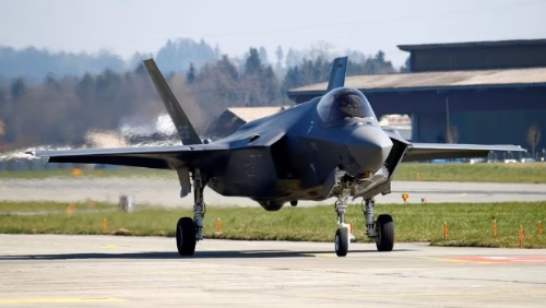 有報道指，臺灣將向美國提出購入F-35隱形戰機。