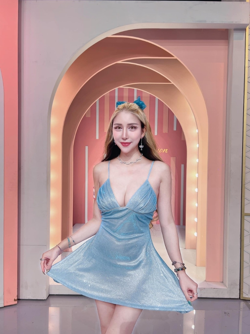 王若熙不時亮相節目。