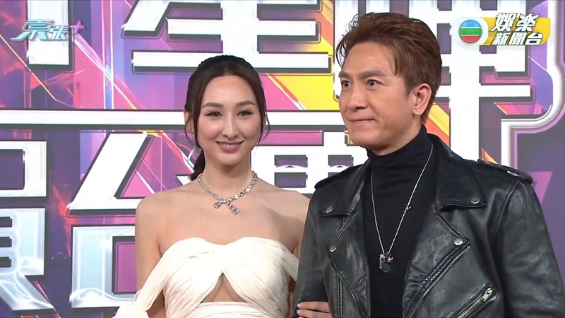 高海寧(左)久未性感。