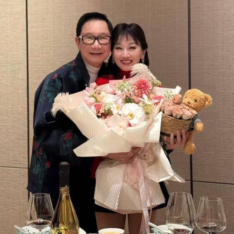 昨日（21日）劉培基在IG出post，分享一輯為趙雅芝慶生的照片。