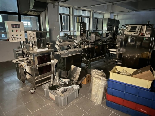 餅店生產設備（圖片：“窮游廢墟”FB專頁）