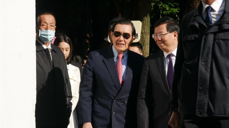 馬英九基金會邀請大陸師生團訪臺，首站來到中山女中