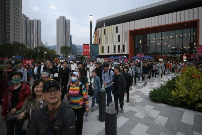 i_src_010131694 i_src_010131694