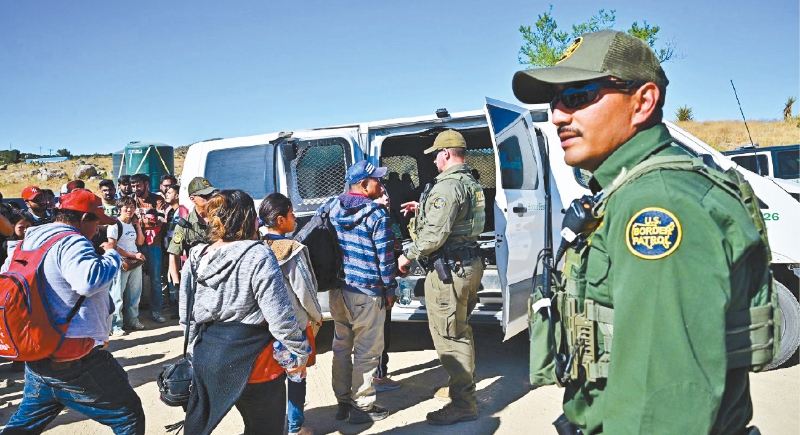 特朗普新政府計劃將無證移民驅逐出境。