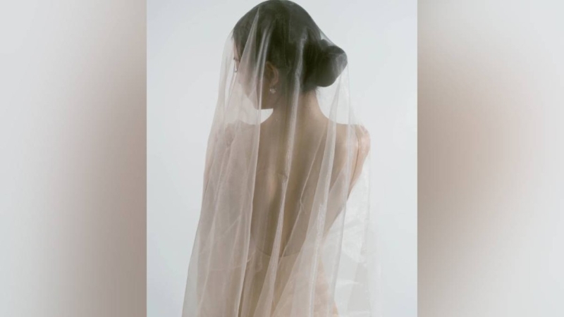 有女子在深圳影寫真時疑遭非禮。