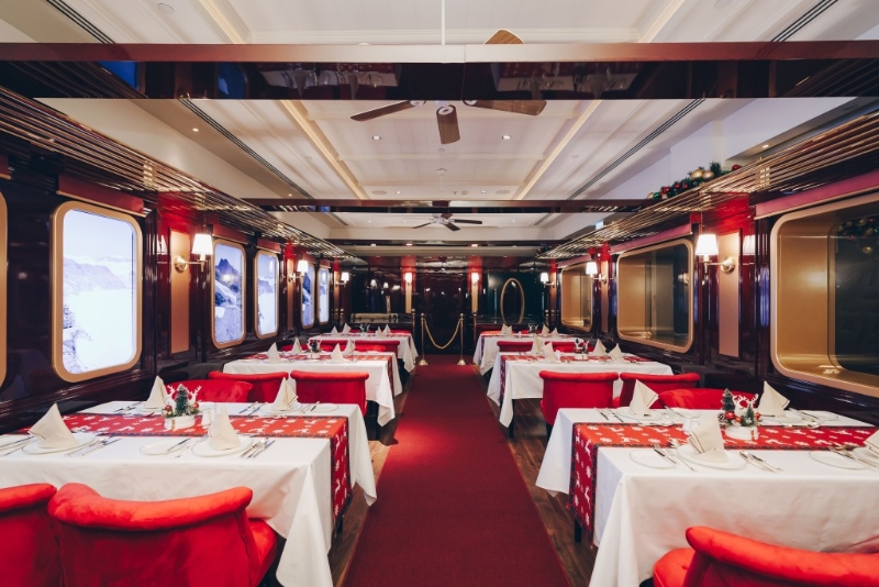 半島酒店節日列車