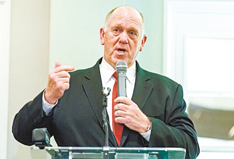 “邊境沙皇”湯姆霍曼。