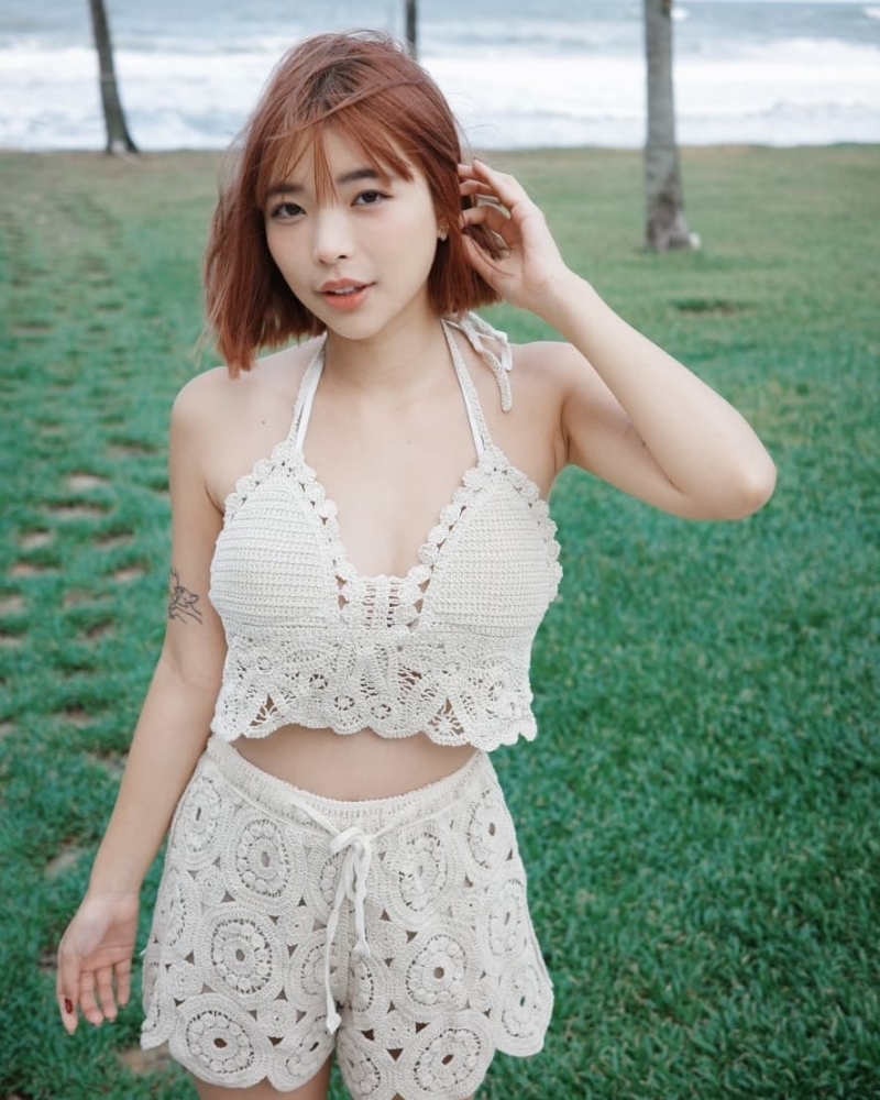 一只阿圓被曝一年前與陳百祥去韓國行街。