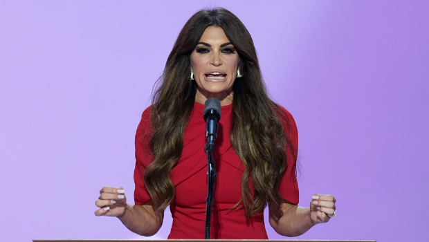 “準兒媳”獲任希臘大使