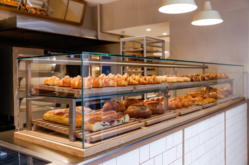 TruffleBAKERY香港店位于銅鑼灣勿地臣街 ，一共兩層、佔地3,000呎