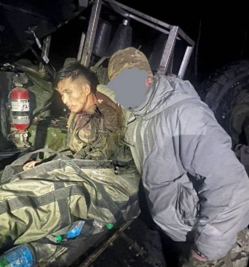 北韓士兵遭烏軍俘虜畫面外流。 Militarnyi