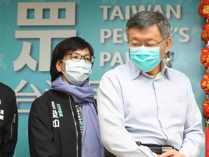 柯文哲(右) 柯文哲(右)