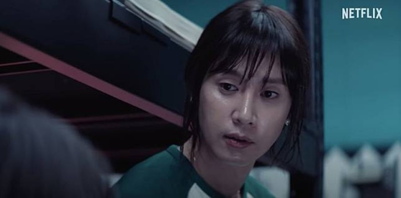 樸成焄于魷魚游戲2中演跨性別人士。