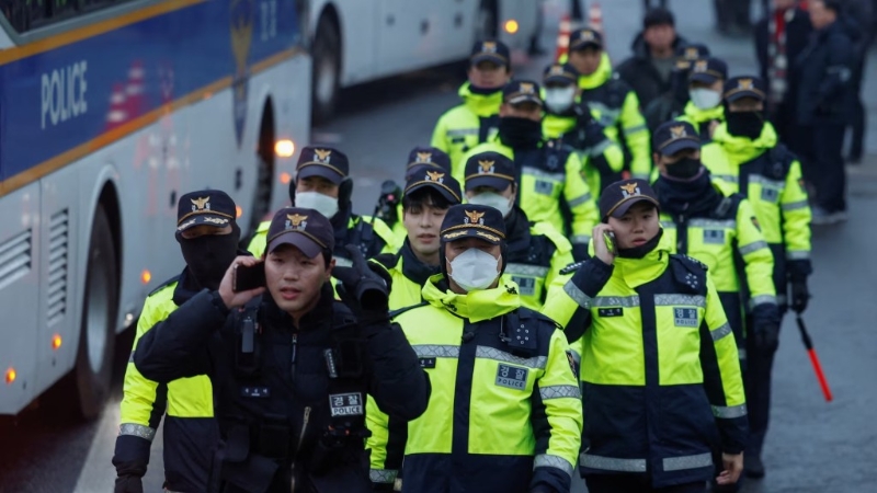 公調處宣布將委托警方執行對尹錫烈總統的逮捕令。 路透社