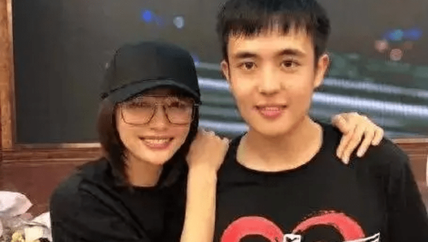 王星女友嘉嘉功不可沒