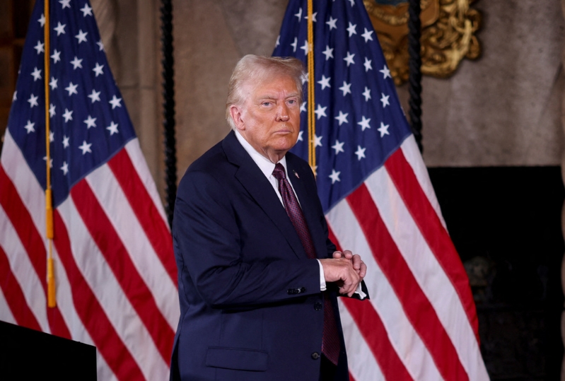 川普即將二度擔任美國總統，7日在佛州海湖莊園發表談話。（路透）