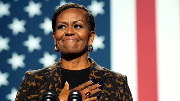 前第一夫人米歇爾躲特朗普？