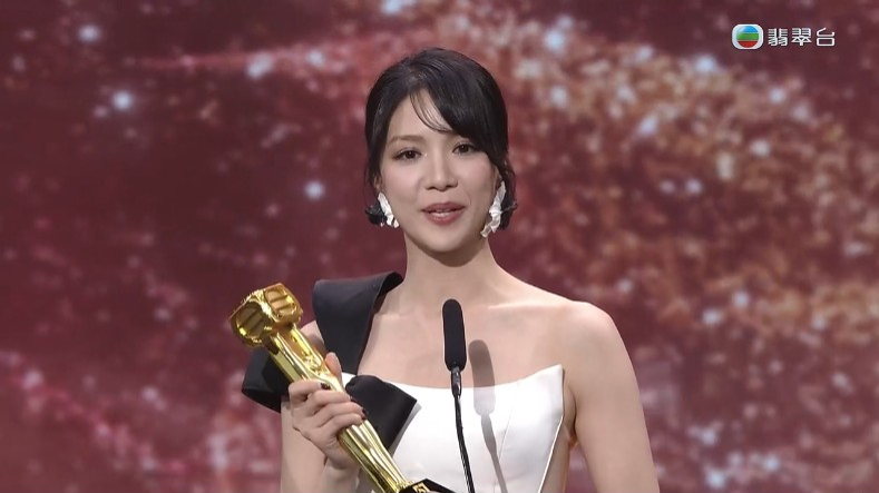 VS--myTVSUPER-28954853_25_ VS--myTVSUPER-28954853_25_