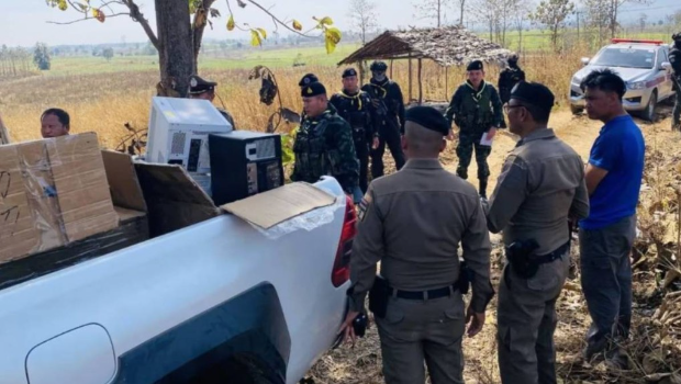 緬甸電詐集團的器材運到柬埔寨的貨車 緬甸電詐集團的器材運到柬埔寨的貨車