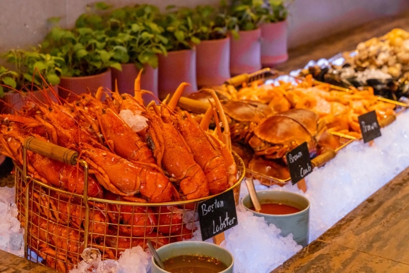 北角維港凱悅尚萃酒店自助餐買一送一下午茶7折