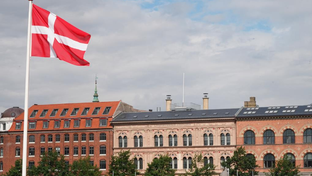 外媒指出，丹麥軍方花費至少400萬歐元購買了75萬雙羊毛襪，其中最厚的款式，足以在格陵蘭島這種極寒天氣下使用。