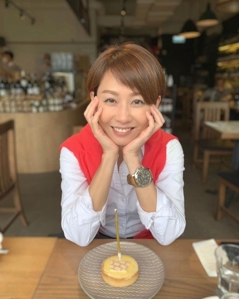 黃珊是TVB新聞部首席主播。