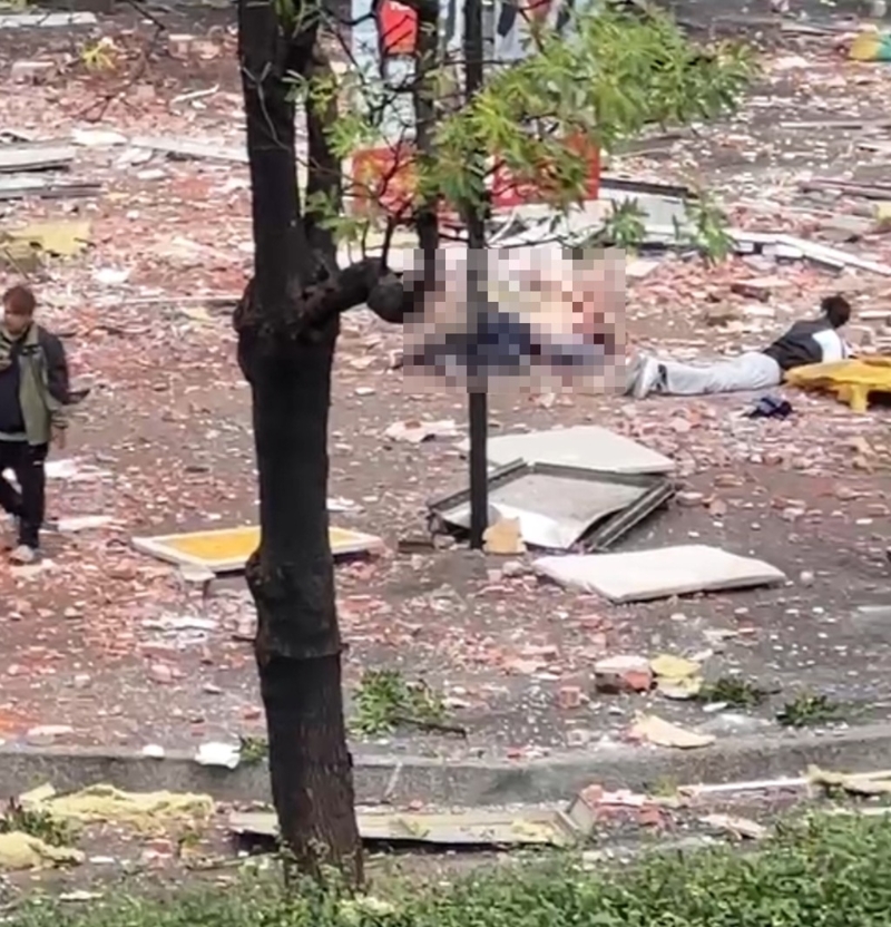 有人被炸飛 有人被炸飛