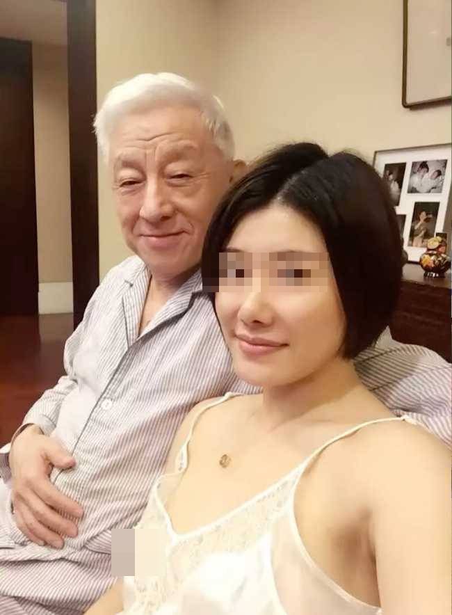 臺灣綠營富商曹興誠被揭婚外情史 臺灣綠營富商曹興誠被揭婚外情史