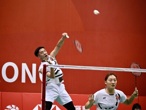 港隊羽毛球“鄧謝配” 港隊羽毛球“鄧謝配”