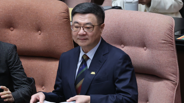 卓榮泰25日赴“立法院”備詢。