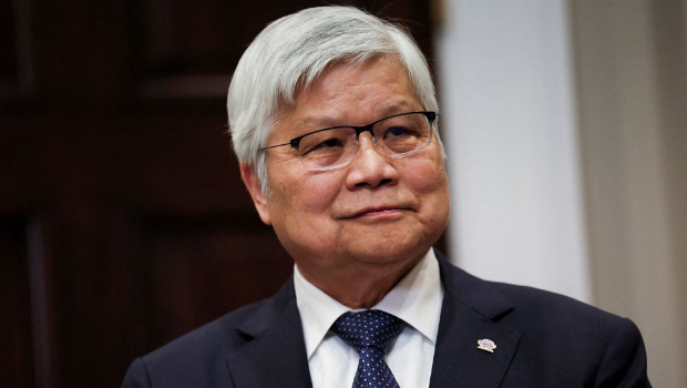 臺積電董事長暨總裁魏哲家在白宮記者會宣布擴大投資美國，預估增加投資千億美元。