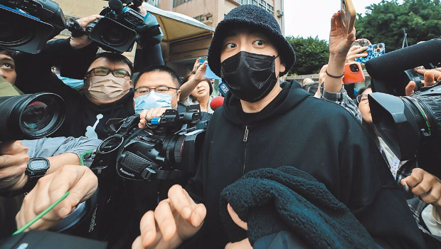 王大陸案疑泄漏司機個資，北市刑大遭到搜索，全臺模范警察被約談。