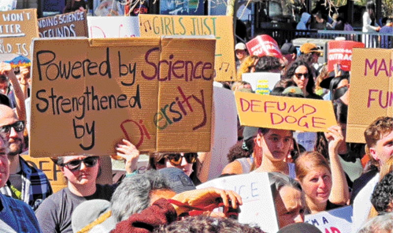 ?東灣柏克萊的集會也吸引大批民眾參加。灣區城市新聞社