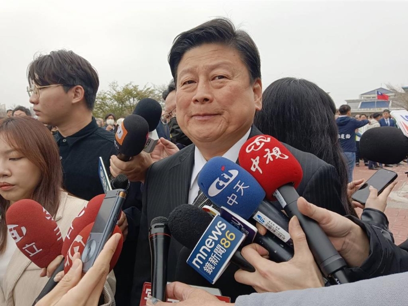 國民黨“立院”總召傅崐萁再次呼吁司法，柯文哲若沒有觸法，必須還其清白。