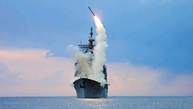 美巡洋艦發射一枚戰斧對地攻擊導彈 美巡洋艦發射一枚戰斧對地攻擊導彈