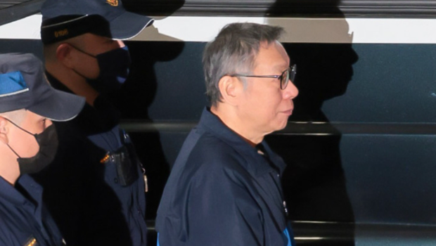 柯文哲深夜還押北所