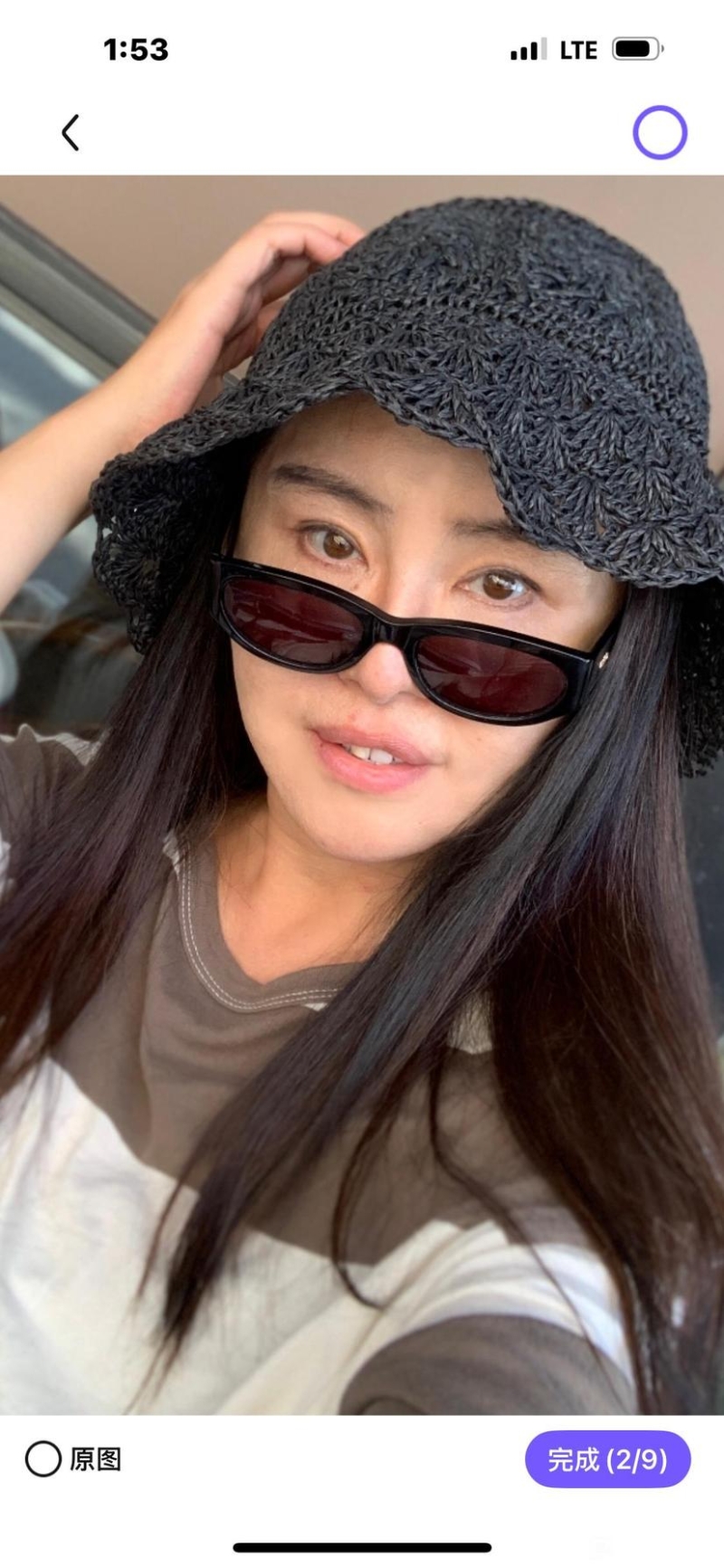 王祖賢踏入58歲生日時，她在百度貼吧曬出自拍照并寫下18字透露近況