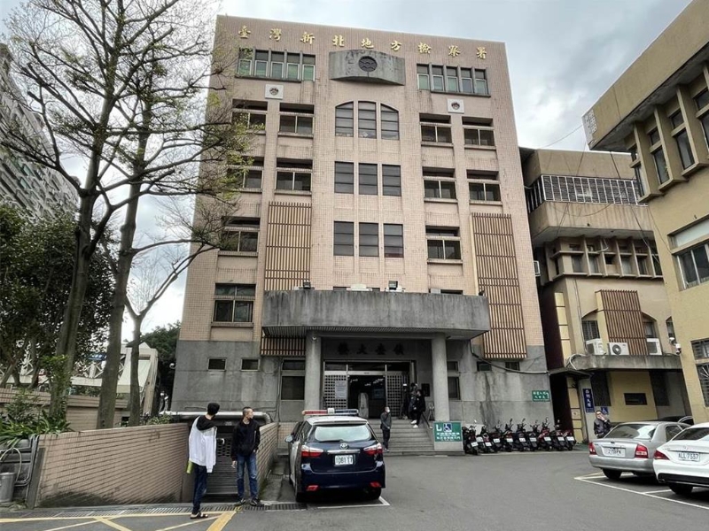 圍棋狼師猥褻12名幼童