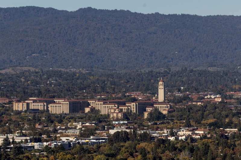 特朗普政府調查大學DEI，針對斯坦福等大學。 路透社