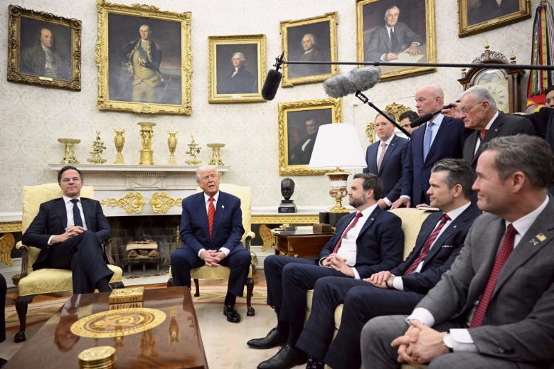 特朗普政府官員錯誤邀請傳媒人進入加密通訊軟件Signal群組，引發一場風波。 美聯社