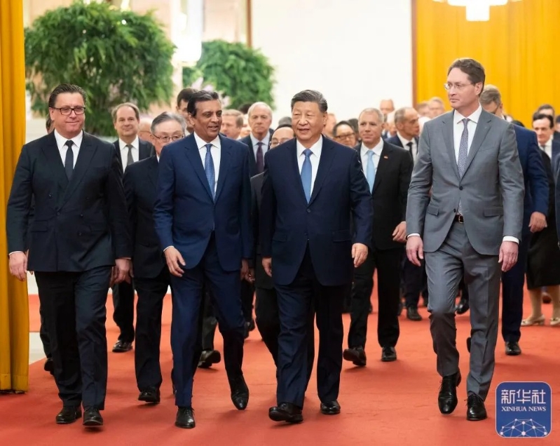 40余位外資企業全球董事長、首席執行官和商協會代表參加會見。