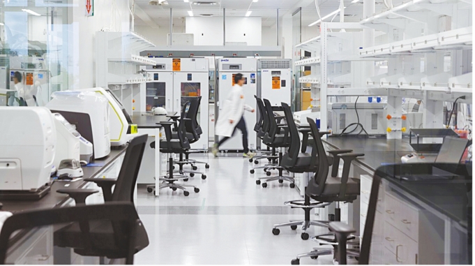 在逾1600名受訪者中，有75.3%表示因政府對科學研究的干擾，正考慮移居海外。 法新社資料圖片.jpeg