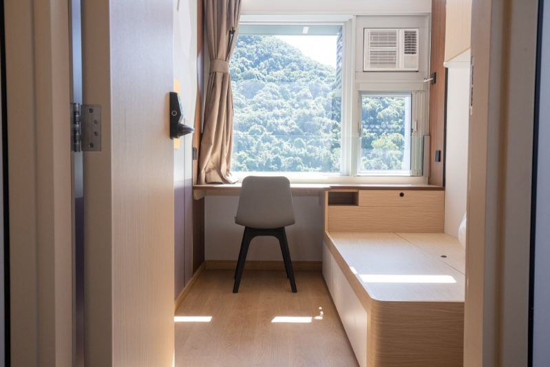 學院為本地及海外本科生提供300個宿位，并設單人宿位。