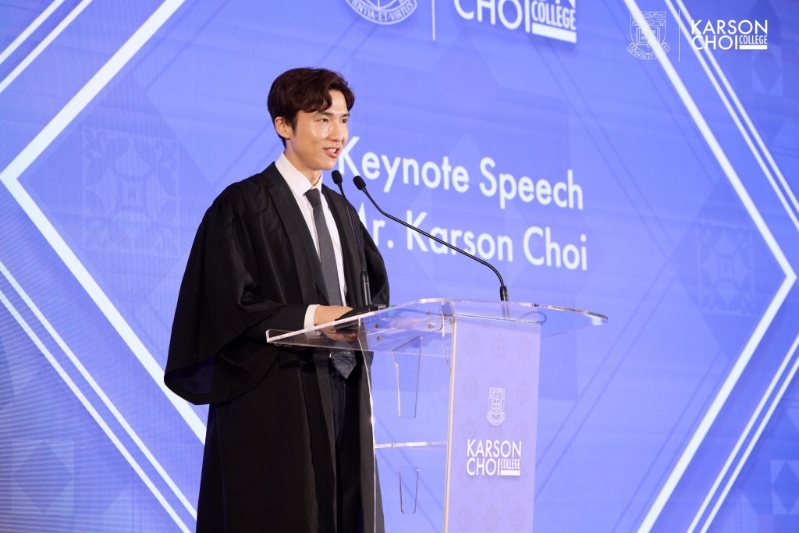 去年11月，學院舉辦首屆高桌晚宴，蔡加讚分享創院初心。