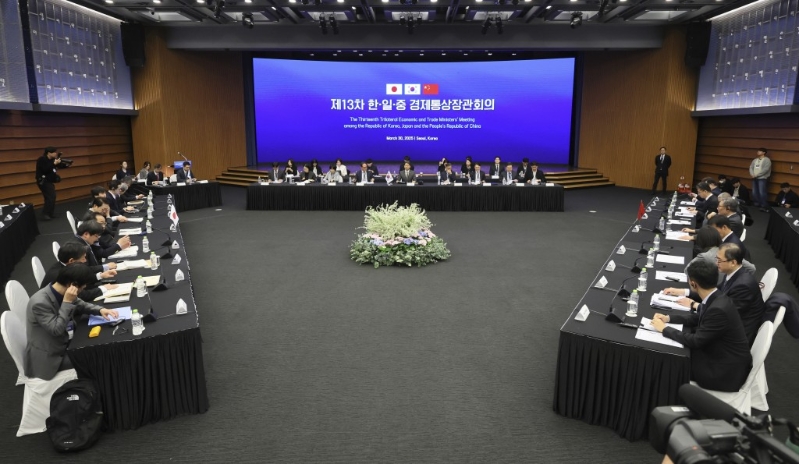 第13次中日韓經貿部長會議3月30日在韓國首爾舉行。 美聯社