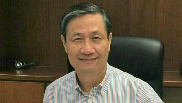 “移民署長”鐘景琨無預警前退休。