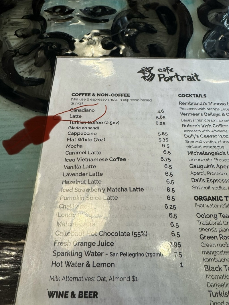 加拿大咖啡店將「美式咖啡」改稱為「加式咖啡」。 X@rjbernardoMD