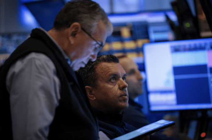 美國周一狂瀉 美國周一狂瀉