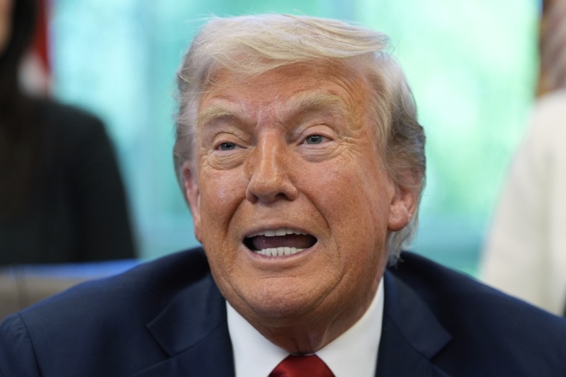 特朗普說，他還沒有降低對中國的關稅。美聯社