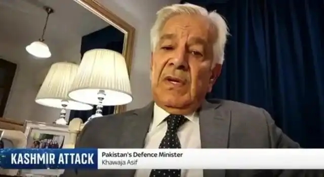 巴基斯坦國防部長阿西夫接受采訪 巴基斯坦國防部長阿西夫接受采訪